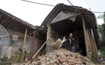 Le bilan du séisme en Indonésie relevé à 268 morts