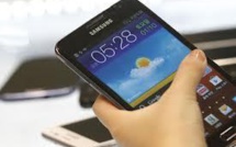 Samsung dévoile ses nouveaux "phablets", smartphones grand format