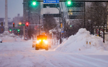 Le "blizzard du siècle" fait près de 50 morts aux Etats-Unis, le froid devrait commencer à s'atténuer