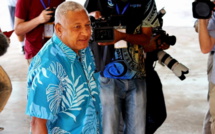 Élections fidjiennes : Bainimarama flirte avec les 60 pour cent