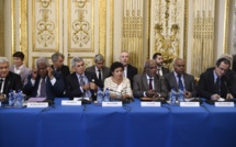 Nouvelle-Calédonie: Valls place "un destin commun de paix" comme "horizon politique"
