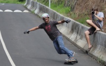 Skate – démo de ‘longboard’ : la naissance du premier club de skate à Tahiti !
