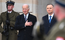 Visite surprise à Kiev de Biden qui promet plus d'aide militaire