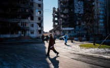 Ukraine: de Boutcha à Kramatorsk, l'hommage aux morts de la guerre