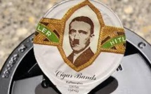Suisse : des portions de crème à l'effigie de Mussolini et de Hitler