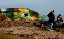 Manche: des centaines de kilos d'un produit s'apparentant à la cocaïne trouvés sur une plage