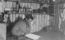 Nouvelle-Zélande : le carnet d'un explorateur retrouvé après un siècle dans l'Antarctique