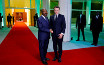 "L'âge de la Françafrique est révolu", assure Macron au premier jour de sa tournée en Afrique centrale