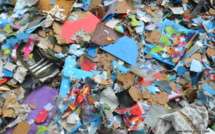 150000 articles de contrefaçon passés au broyeur