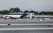 En Floride, des pluies diluviennes causent la fermeture d'un aéroport international