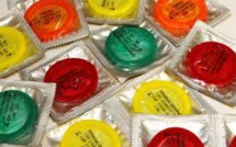 "Ca diminue les sensations": un tiers des étudiants ne porte jamais de préservatif