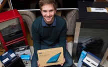 Amazon livre par erreur 4.500 euros de colis à un étudiant et l'autorise à tout garder