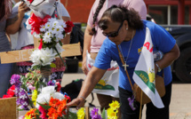 Un chauffard tue huit personnes devant un centre d'accueil de migrants au Texas