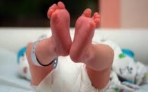 Elle accouche, aidée par le médecin heurté par son mari