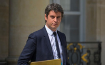 Fraude sociale: un vaste plan avec une mesure phare, fusionner carte Vitale et carte d'identité