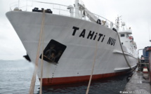 Le gouvernement part une semaine aux Australes