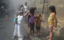 Canicule: 130 brumisateurs cet été dans les rues et parcs de Paris