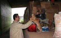 Marcel Tuihani rend visite aux SDF de Papeete