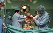 Le Brésil essaye de freiner son "épidémie" de césariennes