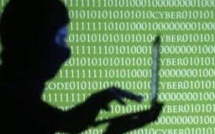 Cybersécurité: Le Drian inaugure en Bretagne un cursus "unique" en France