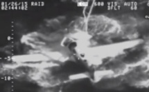 Miracle sur le Pacifique: un pilote sauvé par le parachute... de son avion (vidéo)