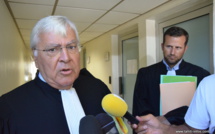 Le contrôle judiciaire de Gaston Flosse aménagé