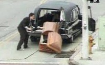 Afrique du Sud: le corbillard perd un cadavre en pleine ville