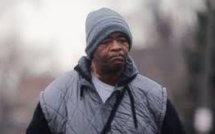 USA: il marche 33 kms par jour depuis dix ans et lève 230.000 dollars