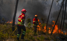 Portugal: des centaines de pompiers restent mobilisés pour combattre des feux