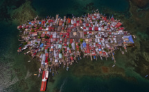 Face à la montée des eaux, des indigènes abandonnent leur îlot des Caraïbes