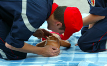 "On avait peur de l'étouffement" : quand parents et grands-parents s'initient aux gestes qui sauvent