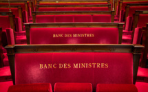 "Plein emploi" et spectre du 49.3: une rentrée pied au plancher à l'Assemblée