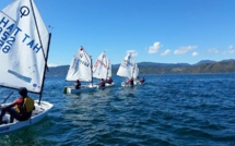 Voile – NZ Nationals Optimist : Une délégation tahitienne est à Wellington, accompagnée par Teiva Véronique.