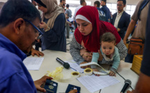 Nouvelles frappes sur Gaza, Blinken en Israël plaide pour des "pauses humanitaires"