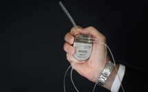 Grâce à des électrodes, un malade de Parkinson remarche presque normalement