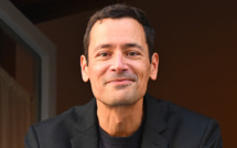 Jean-Baptiste Andrea remporte le prix Goncourt pour "Veiller sur elle"