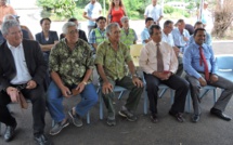 Les ministres réunis autour d'Edouard Fritch à Saint-Hilaire