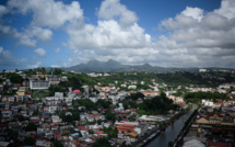 Martinique: la reconnaissance du créole comme langue officielle suspendue en appel