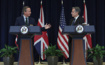 Londres et Washington accusent Moscou de tentatives d'ingérence politique