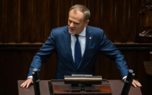 Pologne: Donald Tusk, chef de file des pro-européens, devient le nouveau Premier ministre