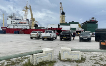​Hao fait le plein de marchandises pour les fêtes