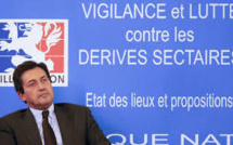 Complotisme et discours New Age sur internet au menu du rapport anti-sectes