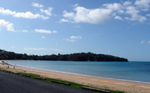 Nouvelle Zélande: un pêcheur sauvé par sa montre après 24 heures en mer