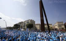 A Nice, 6.000 salariés chinois battent le record de la plus longue phrase humaine vue du ciel