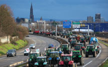 La colère des agriculteurs français se propage, le gouvernement face à la "rage"