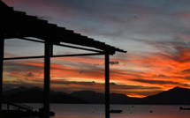 Début du démantèlement d'un camp de demandeurs d'asile africains à Mayotte