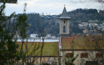 Attaque dans une église catholique d'Istanbul: un mort, les deux assaillants arrêtés
