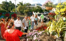 Le jury du concours « J’embellis ma commune » fait le tour de l’île de Tahiti
