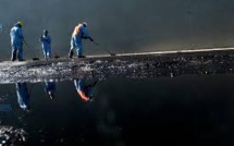 La Californie tente de contenir une fuite de pétrole dans une zone touristique