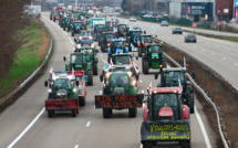 Les agriculteurs lèvent progressivement le camp après les concessions gouvernementales